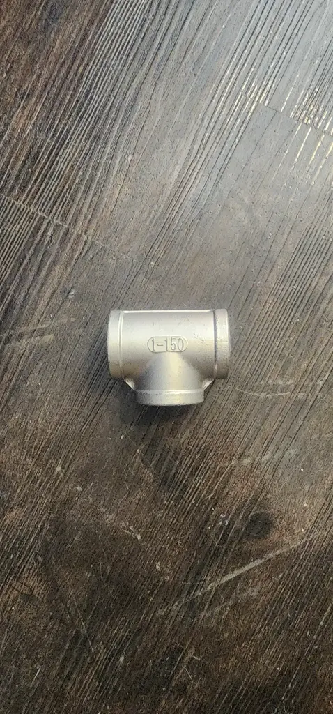 不鏽鋼內牙T型接頭	1"