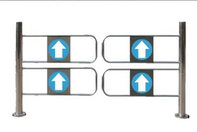 Stainless Steel, One-Way Swing Double Door, Width: 1.5m