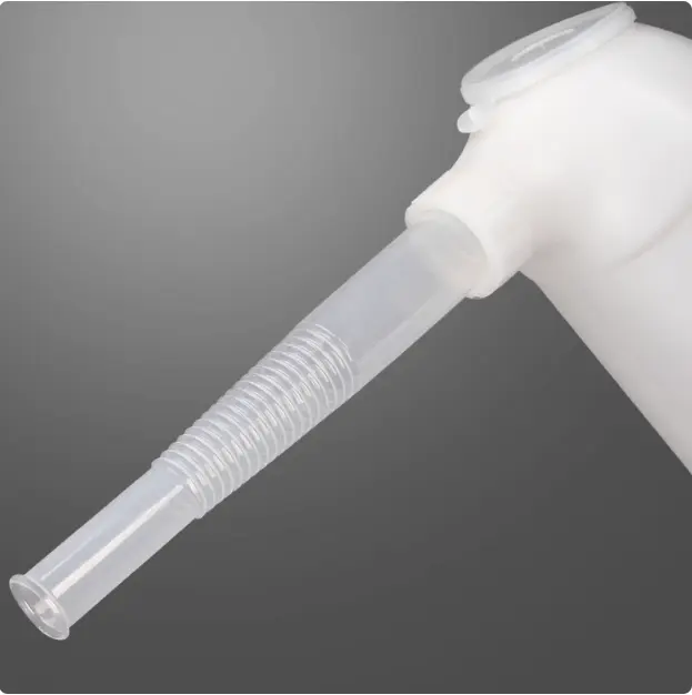 塑膠機油壺 (連軟管)