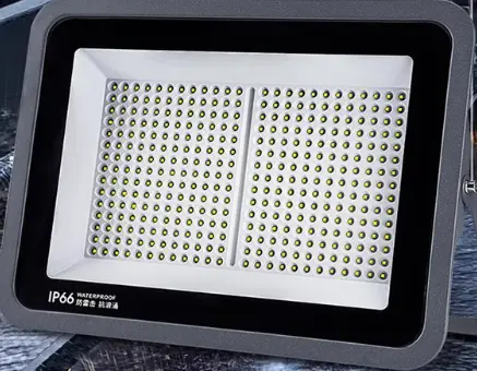 [EC041] 射燈連膽 500W, 220V